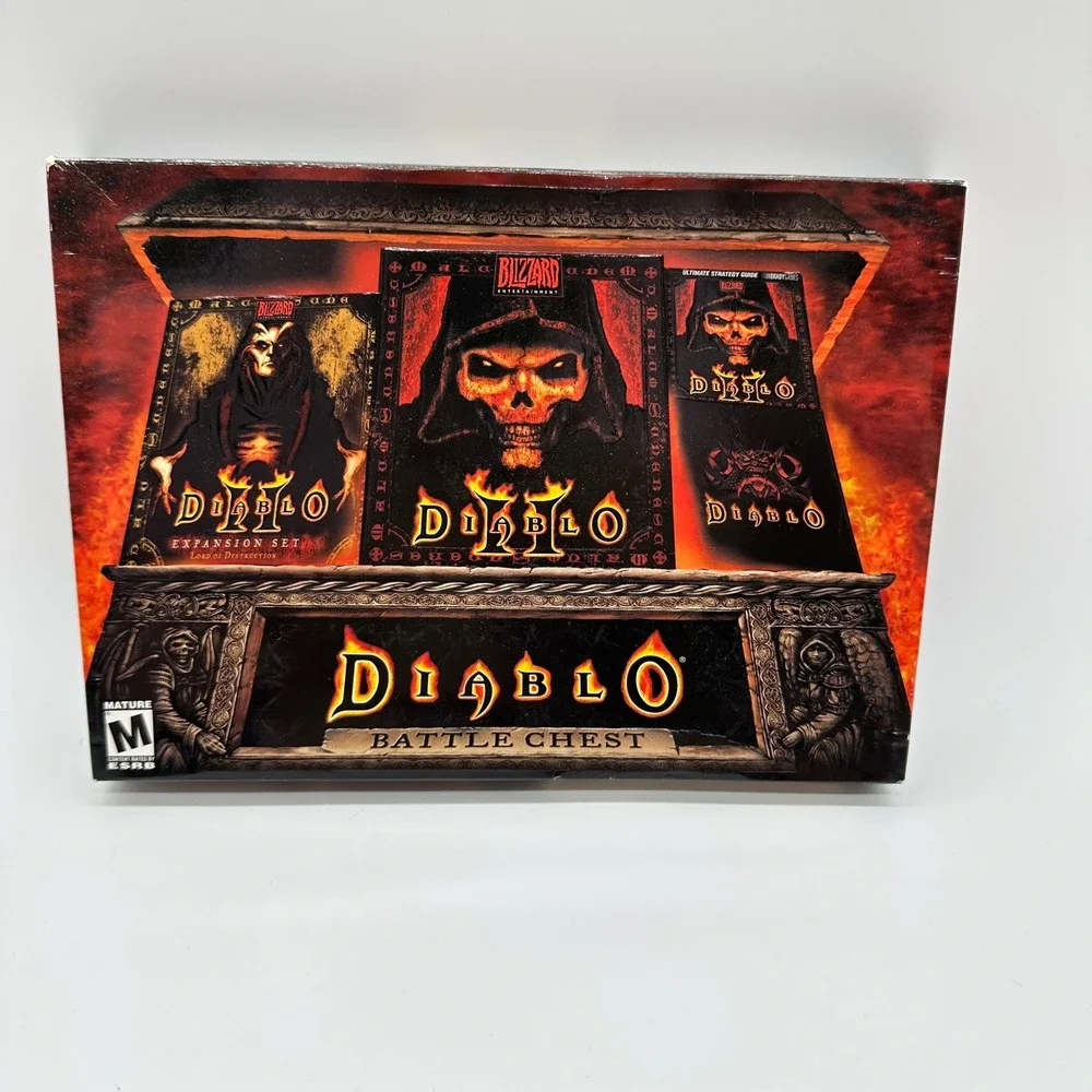 DIABLO II 2 BATTLE CHEST Complete with Box Manuals & Guide